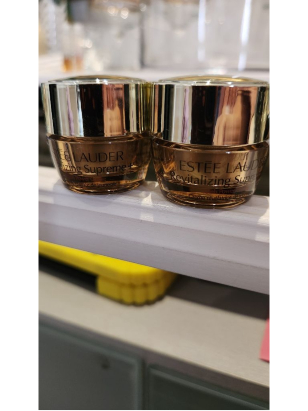 Estee Lauder Revitalizing Supreme+ Moisturizer